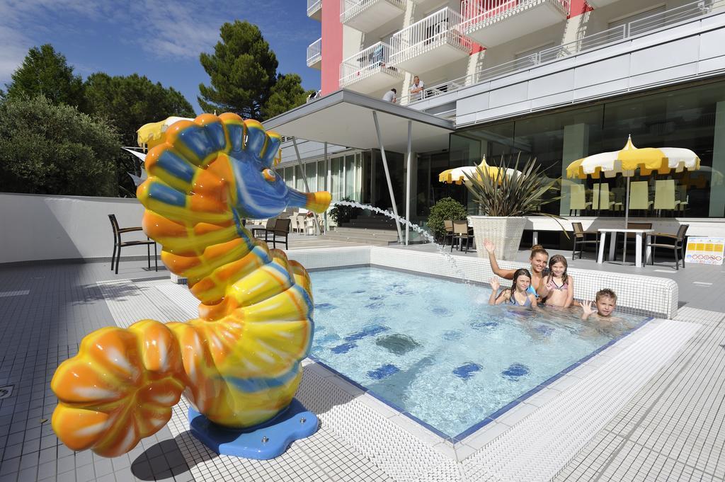 Hotel Eden Bibione Exteriör bild