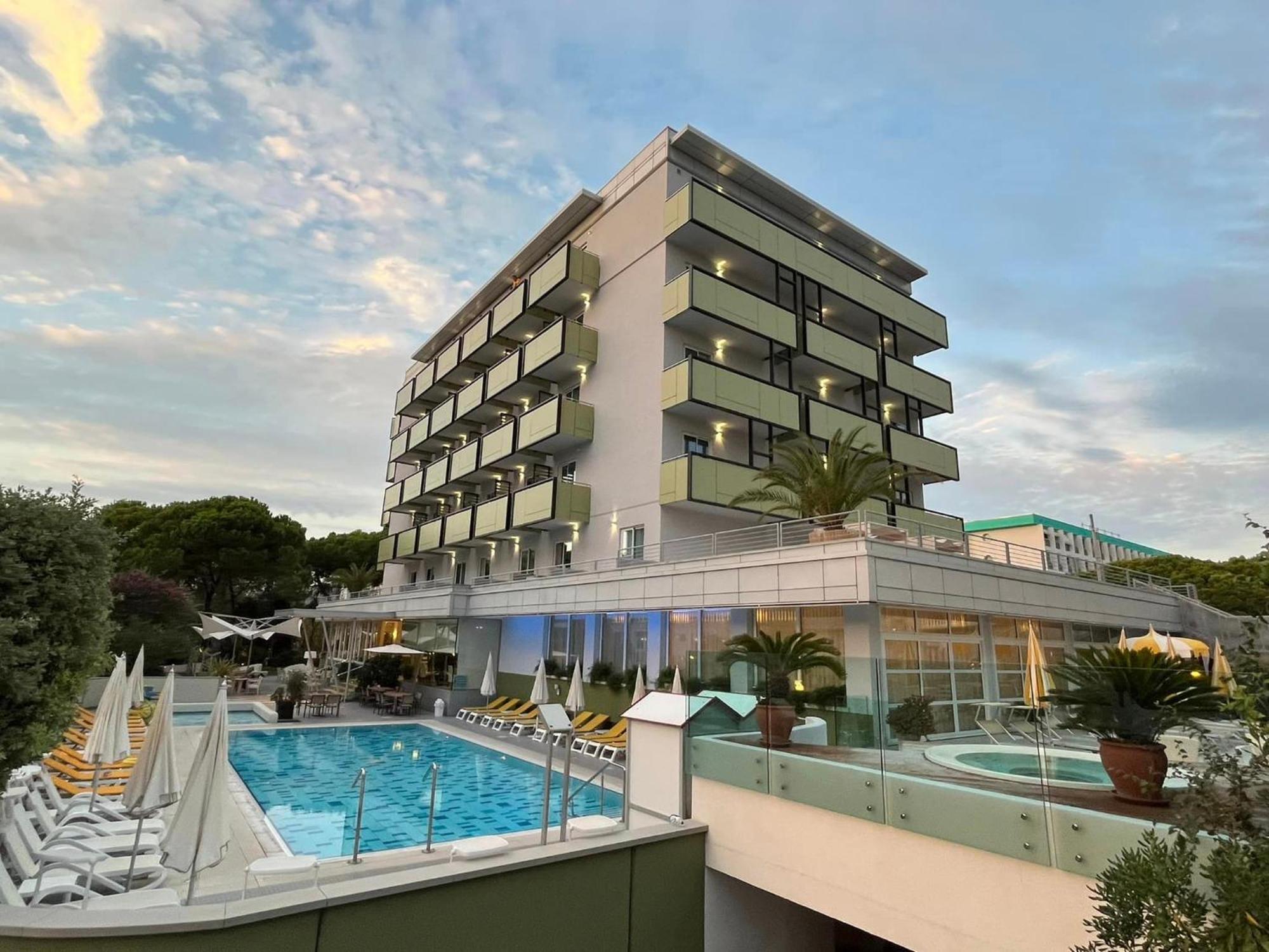 Hotel Eden Bibione Exteriör bild