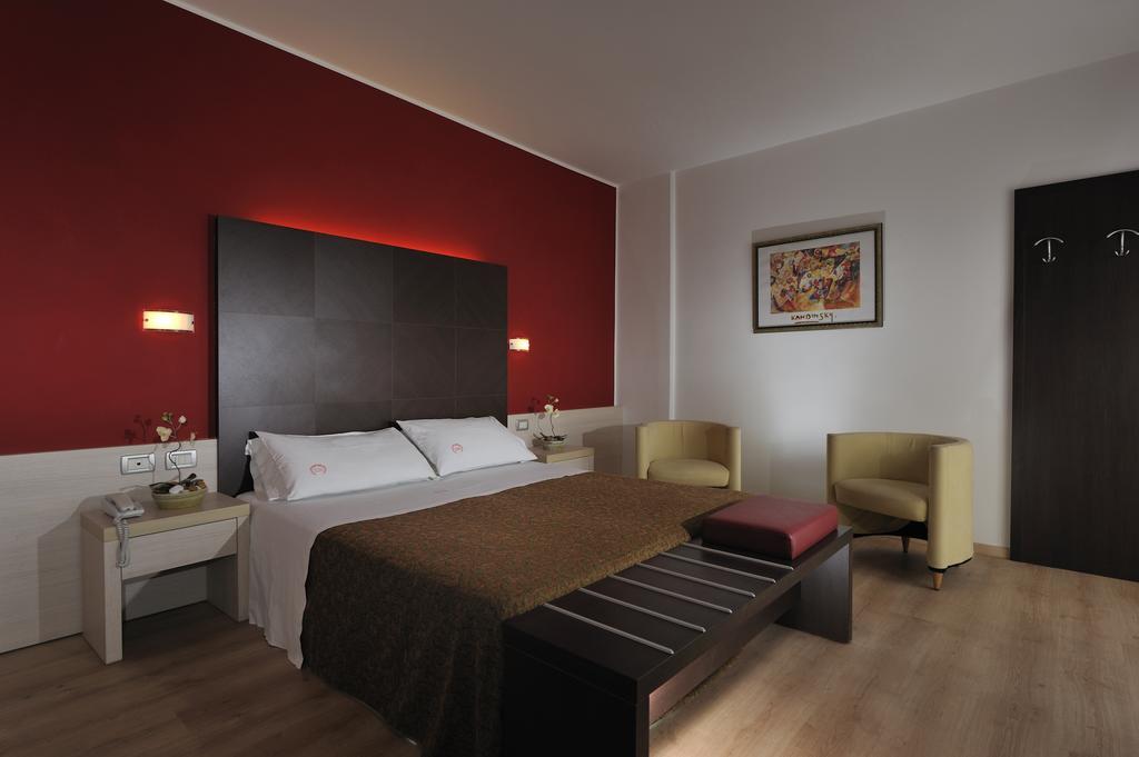 Hotel Eden Bibione Rum bild